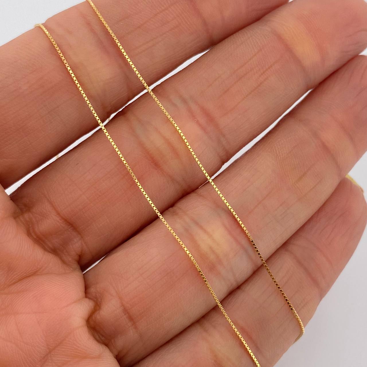 Cadena Veneciana 0.95gr / 17 3/4 in / 0.55mm Oro Amarillo +3 18K %