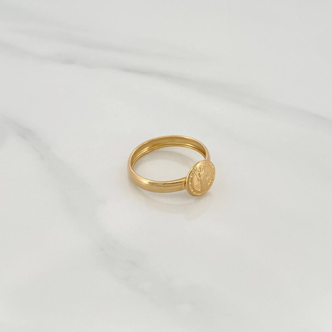 Anillo San Benito 1.1gr / T6 1/2 / Oro Amarillo 18K &