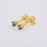 Topos Cuatro Garras Zafiros 28pts 0.8g / in / 2.9mm Oro Amarillo 18K