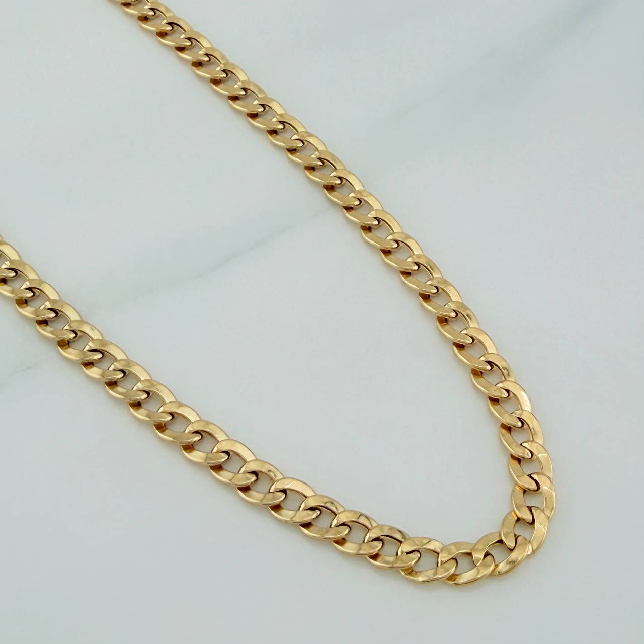 Cadena Cubana 12.05gr / 24 1/2 in / 3.7mm Oro Amarillo +1 18K $