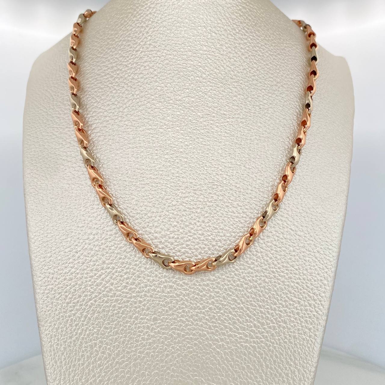 Cadena Rustica Espiga 10.85gr / 20 3/4 in / 4.9mm Dos Oros Blanco Rosa 18K $