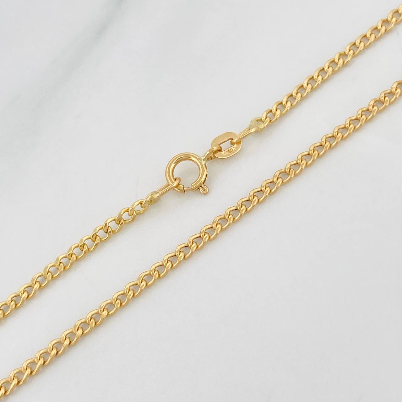Cadena Cubana 1.5g / 16 in / 1.95mm Oro Amarillo 18K