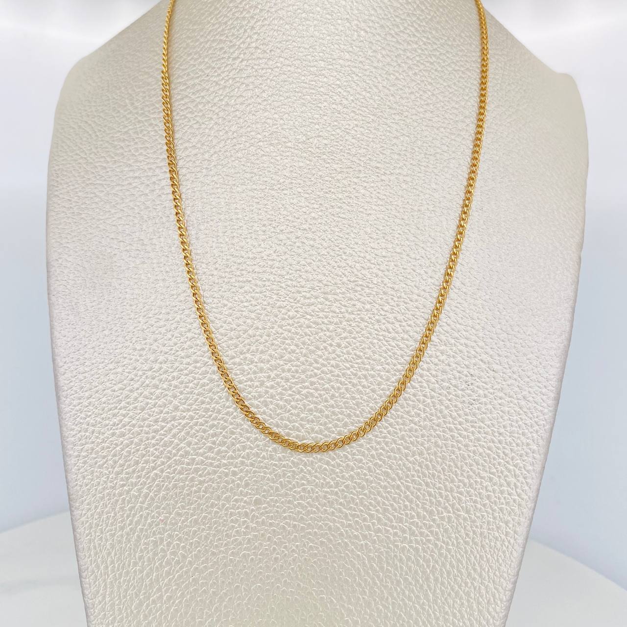 Cadena Cubana 1.5g / 16 in / 1.95mm Oro Amarillo 18K