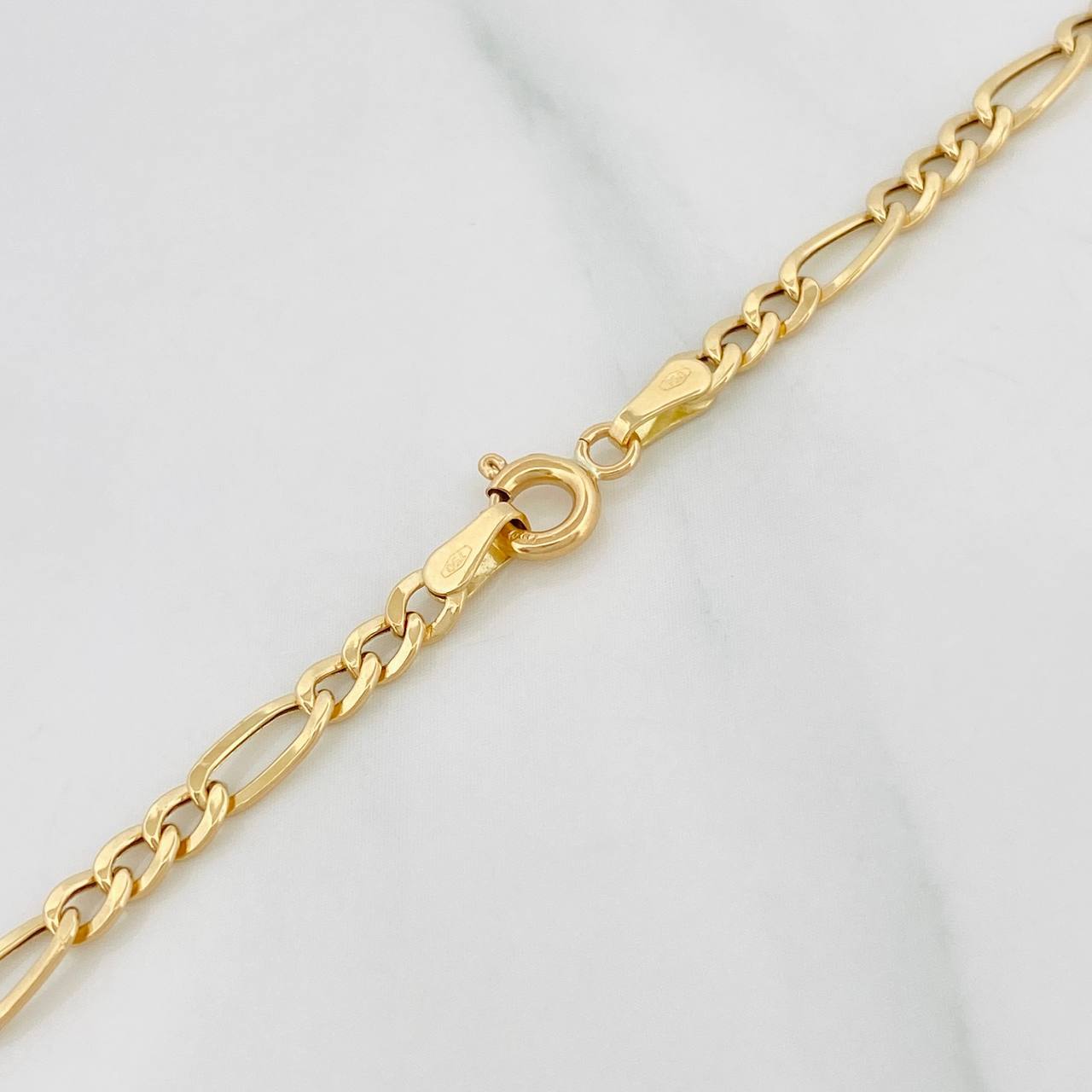 Cadena Figaro 3.65g / 24 in / 3.15mm Oro Amarillo 18K