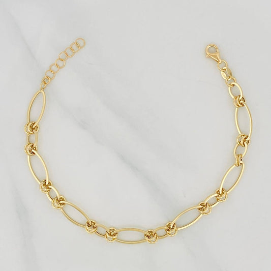 Bracelet Adjustable Bracelet Hoops 2.45g / 7 in - 7 3/4 in / 5.9mm Yellow Gold 18K
