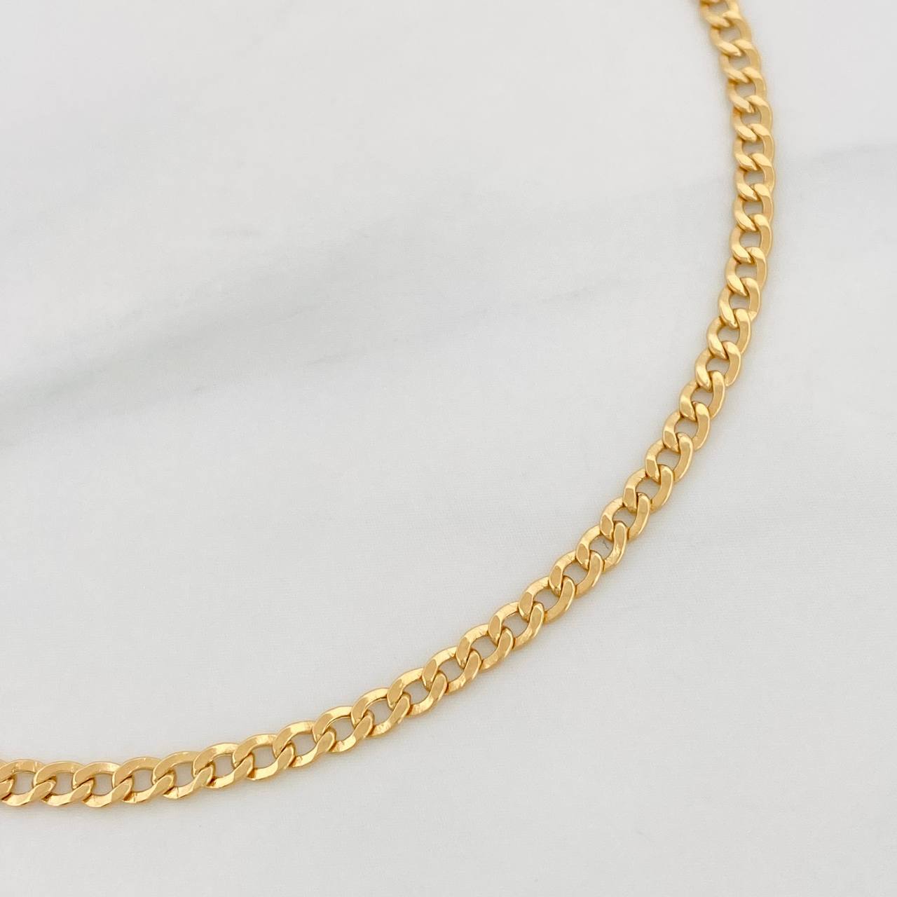 Cuban Links Bracelet 1.4g / 8 in / 2.4mm 18K Yellow Gold