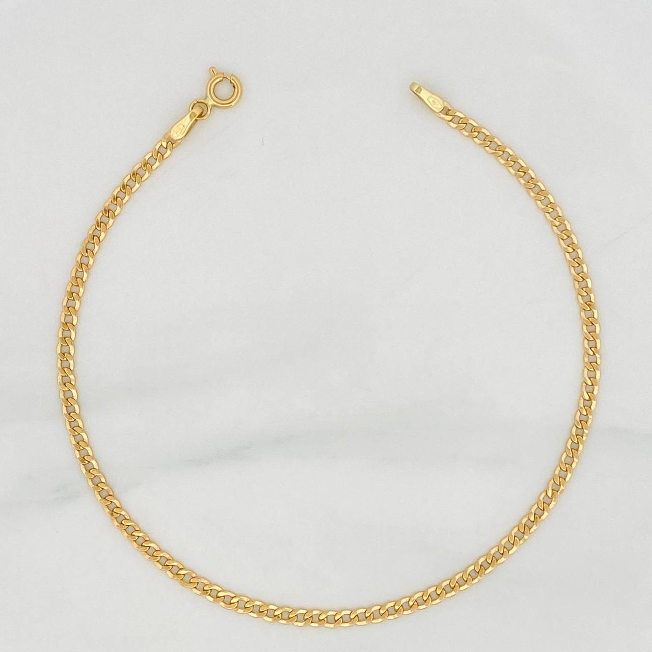 Cuban Links Bracelet 1.4g / 8 in / 2.4mm 18K Yellow Gold