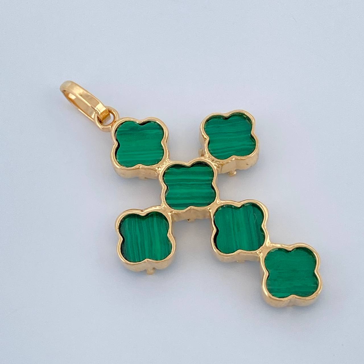 Dije Cruz Trebol 2.6gr / 1 1/2 in / Oro Amarillo Nac.Esp. 18K %