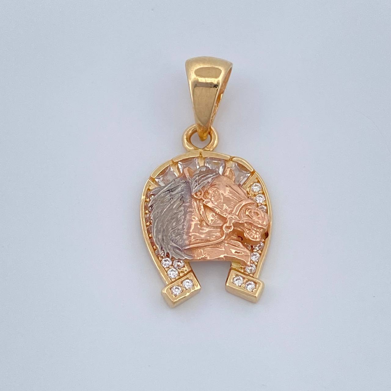 Dije Herradura Caballo 2.45gr / 1 in / Tres Oros 18K %