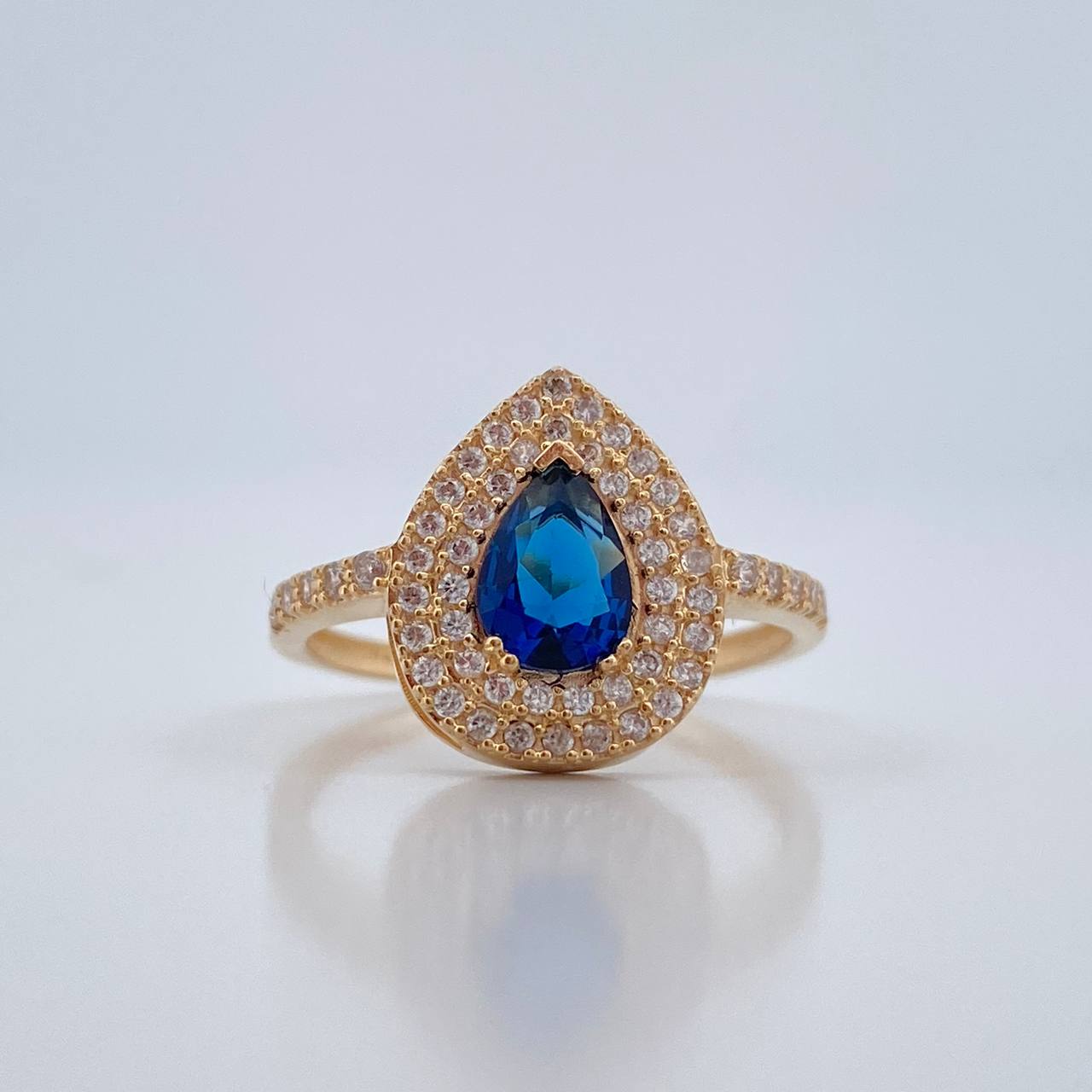 Anillo Halo Gota 2.35gr / T6 1/2 / Oro Amarillo 18K %