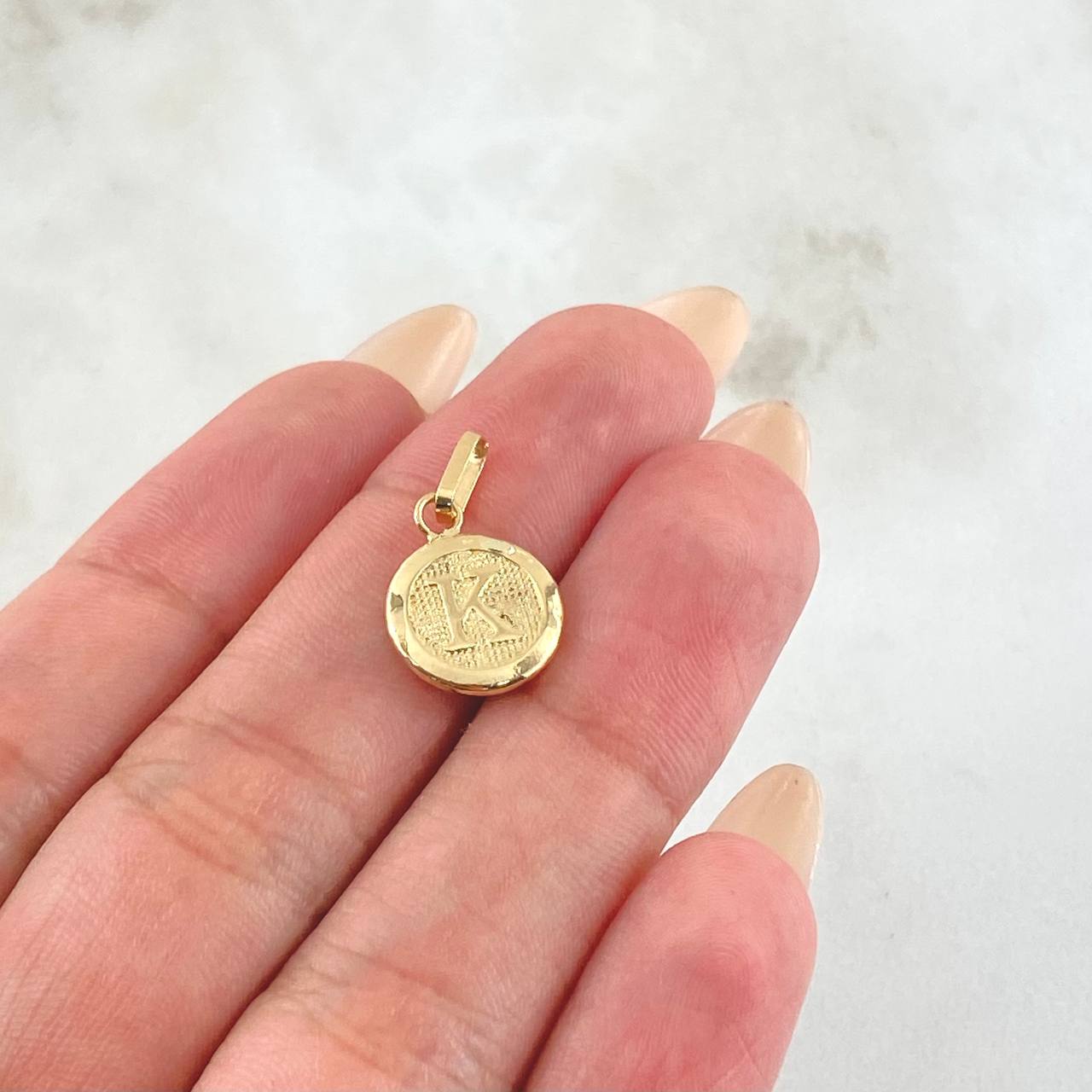 Pendant Letter K 0.65gr / 0.8in / 18K Gold
