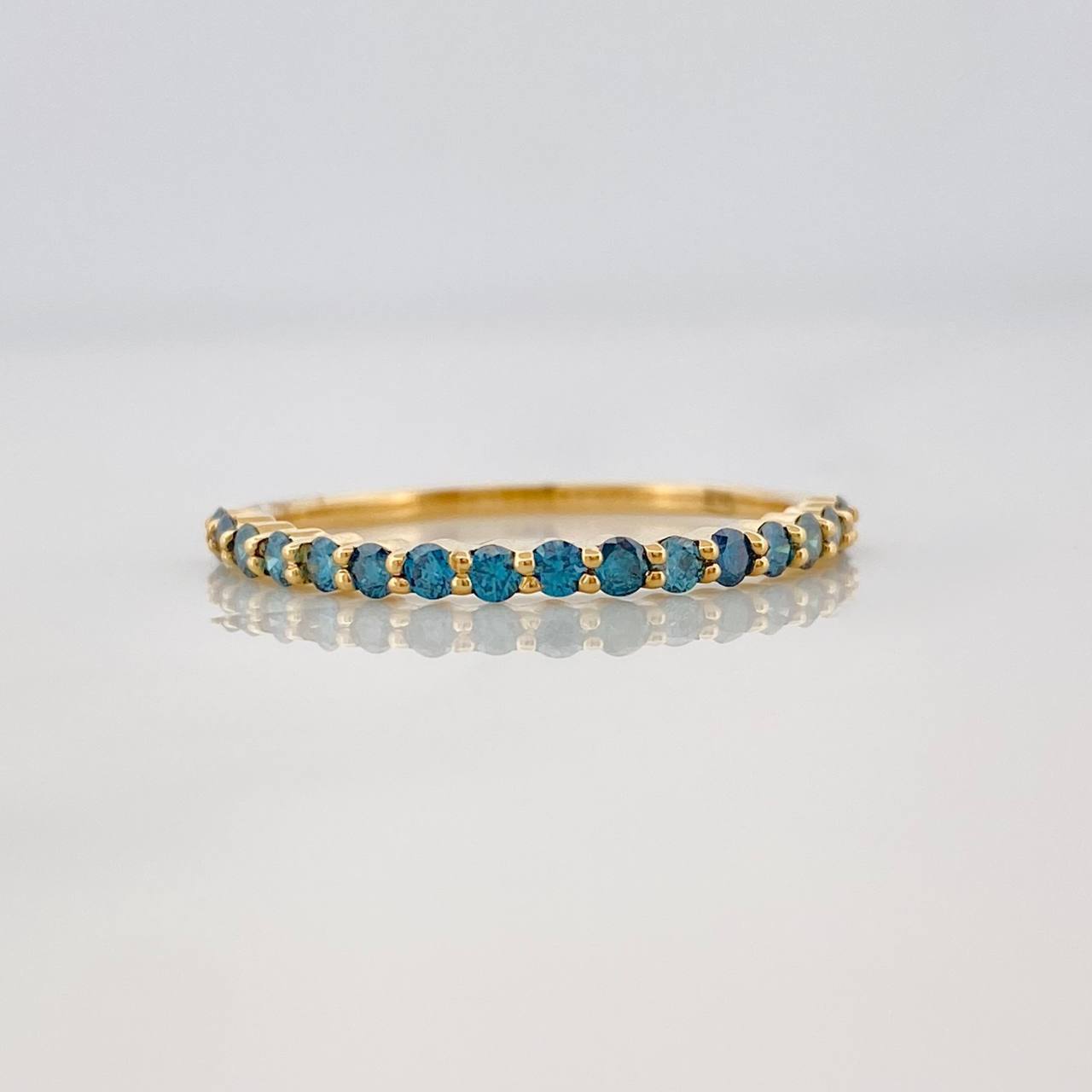 Anillo Churumbela Diamantes 0.35pts 1.25g / T6 3/4 Oro Amarillo 18K
