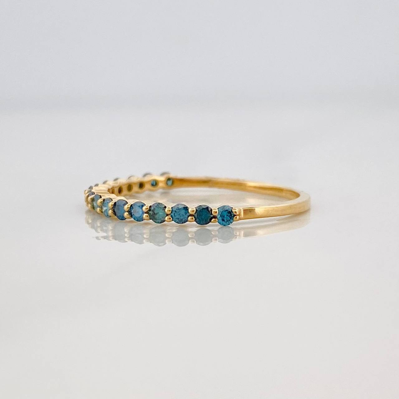 Anillo Churumbela Diamantes 0.35pts 1.25g / T6 3/4 Oro Amarillo 18K