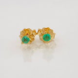 Topos Cuatro Garras Esmeraldas 0.12pts 0.75g / in / 2.69mm Oro Amarillo 18K
