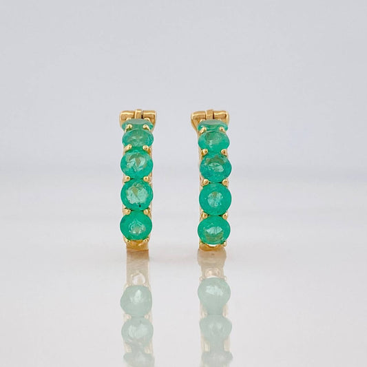 Candongas Omega Esmeraldas 0.97pts 2.5g / 1/2 in Oro Amarillo 18K
