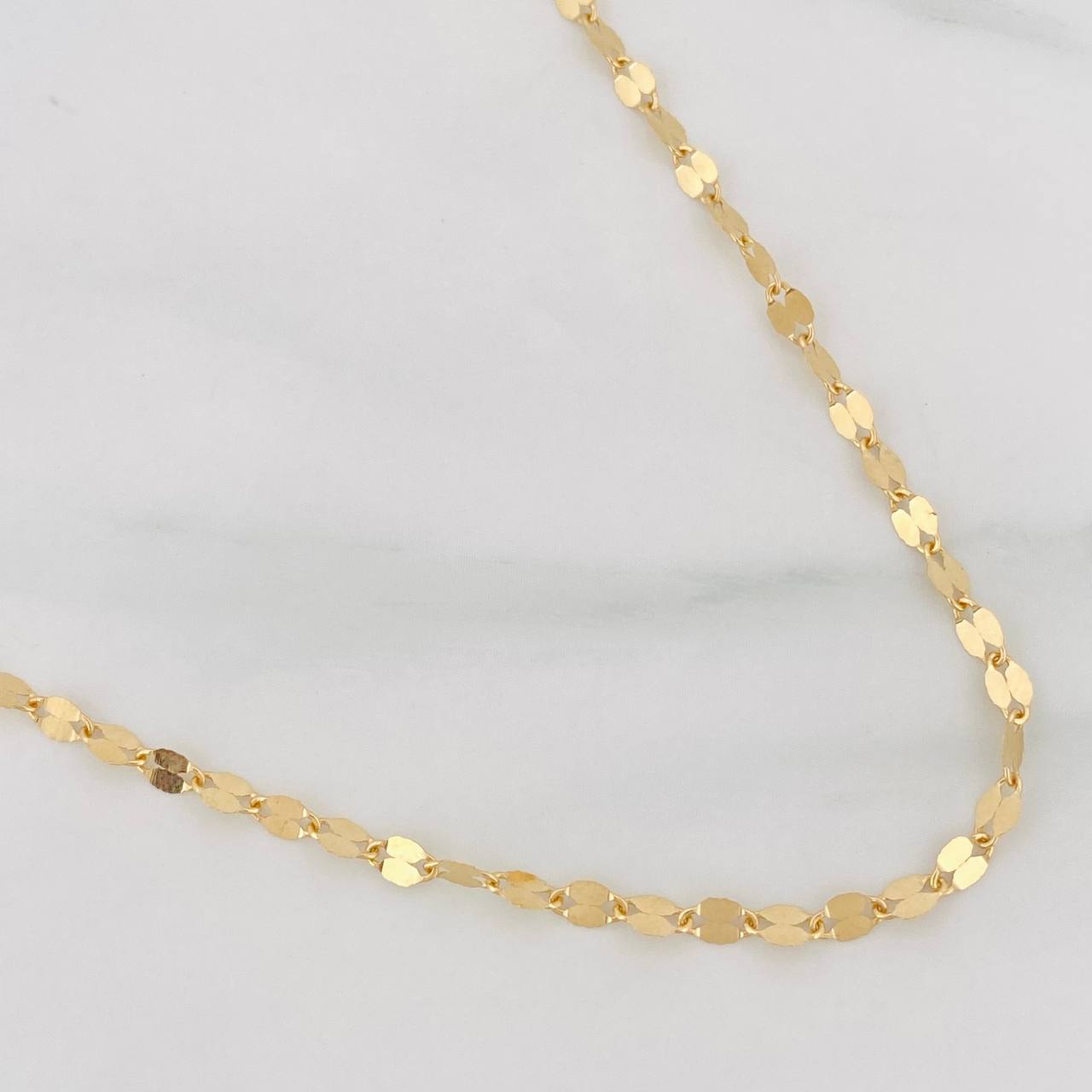 Cadena Flor Espejo 1.15g / 18 in / 1.98mm Oro Amarillo 18K