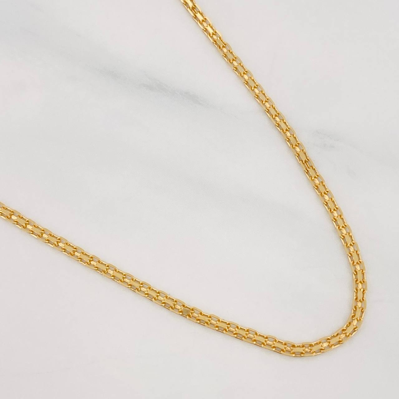 Bismark Chain 2.85g / 16 in / 1.6mm Yellow Gold 18K