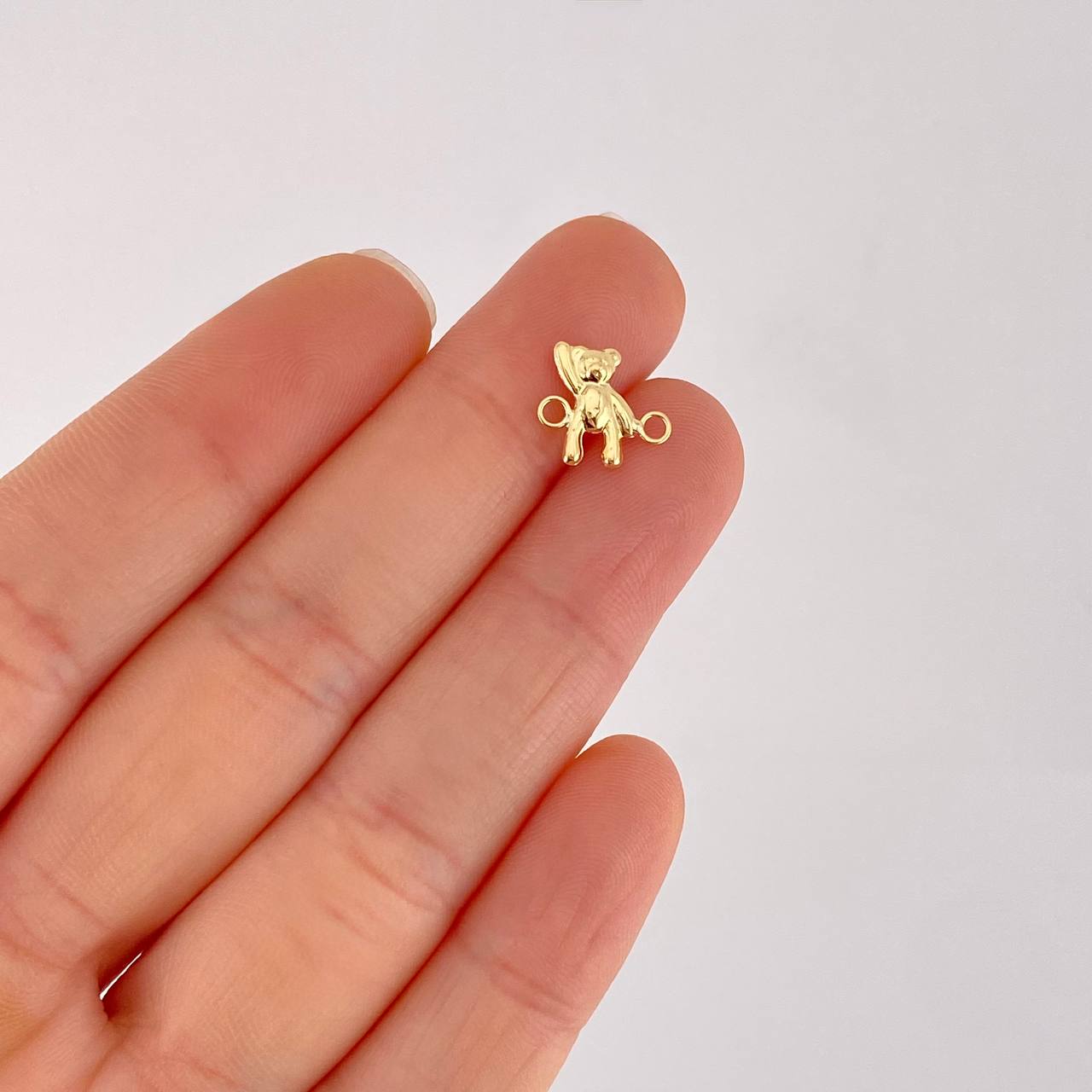 Herraje Oso Mano Arriba 0.25g / 1/2 in Oro Amarillo 18K