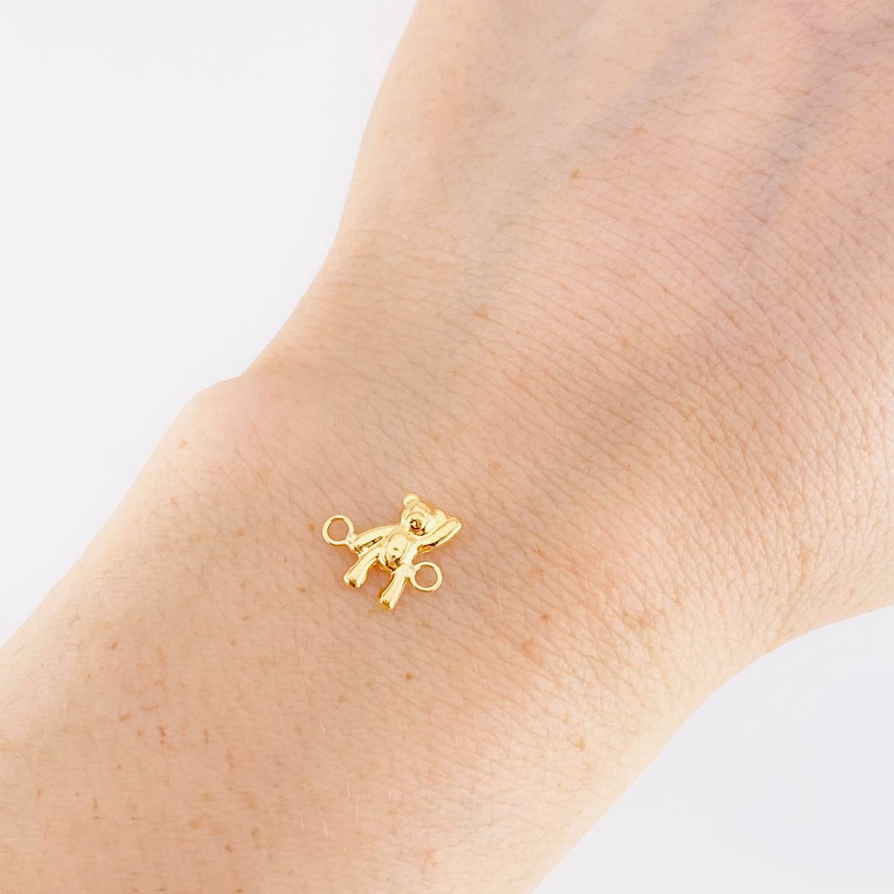 Herraje Oso Mano Arriba 0.25g / 1/2 in Oro Amarillo 18K