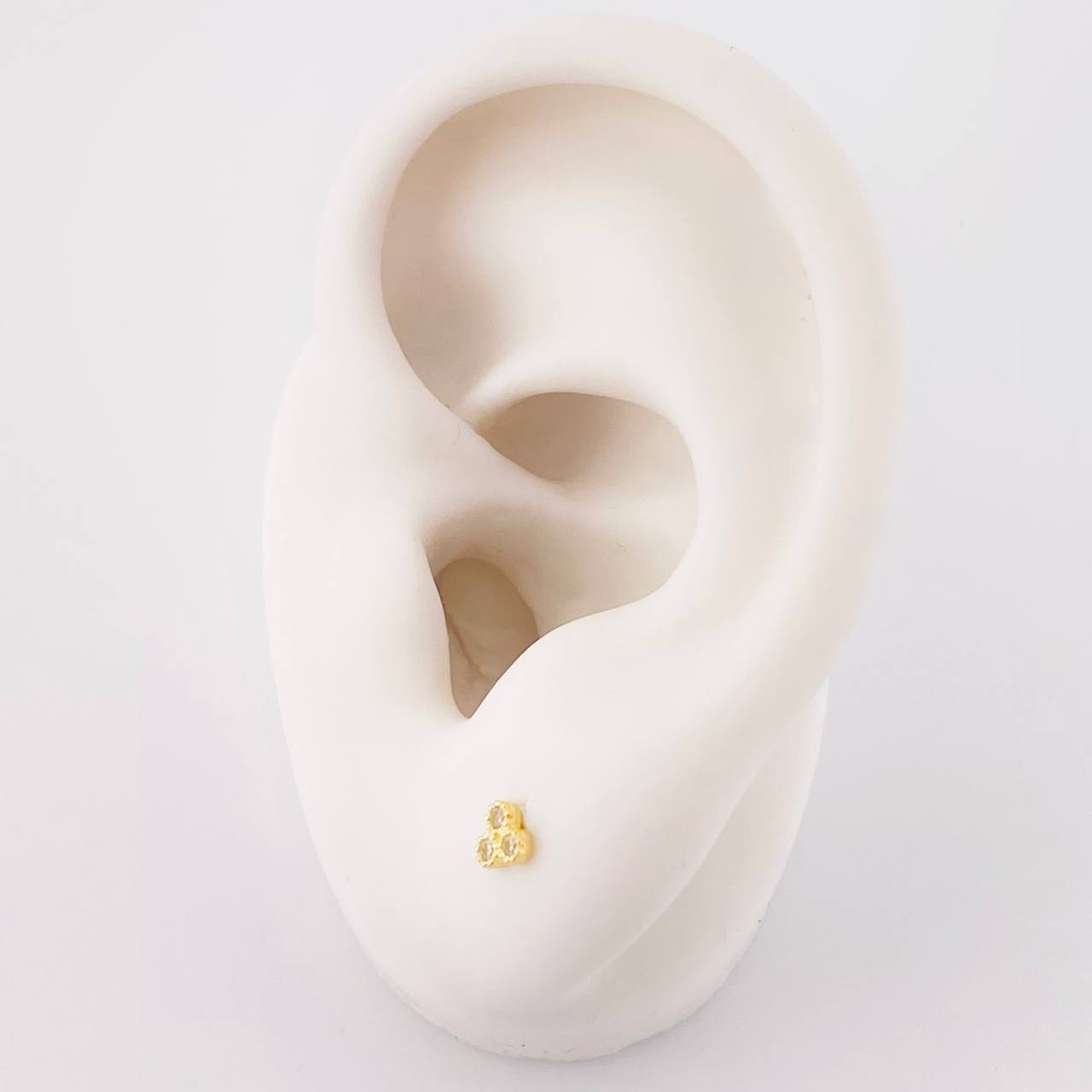 Topos Trio Circulos 0.55g / in / 3.7mm Oro Amarillo 18K