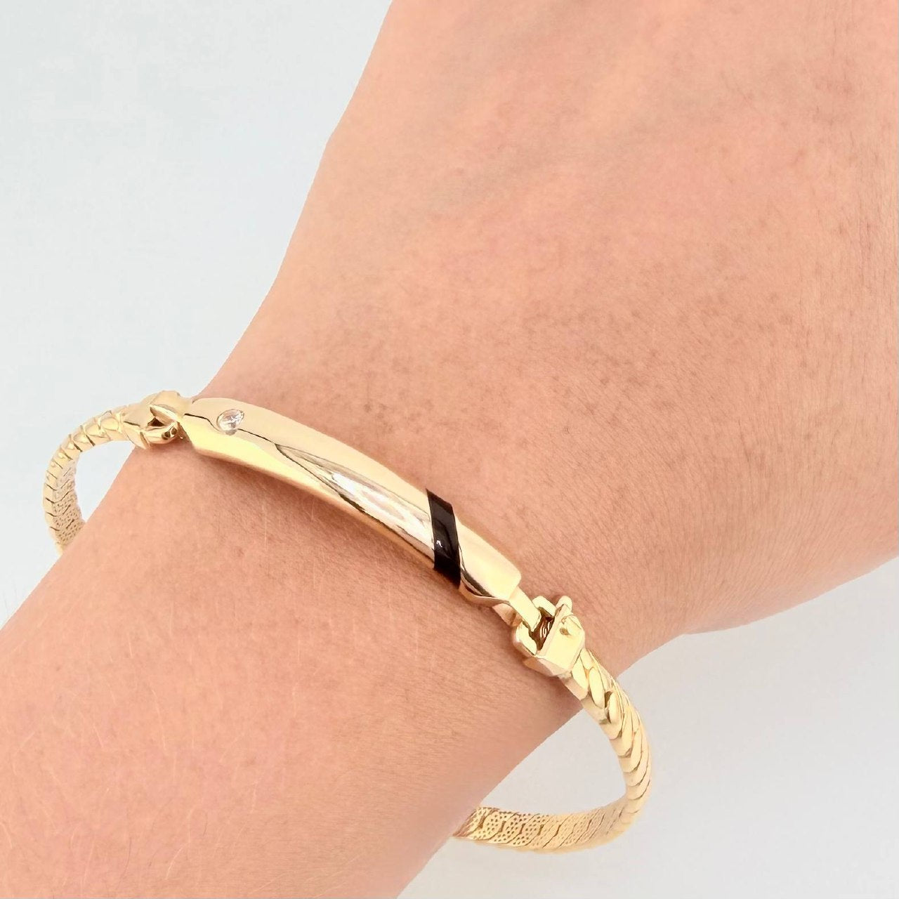 Bracelet Octagonal 11.2g / 8 1/2 in / 4.6mm Yellow Gold 18K