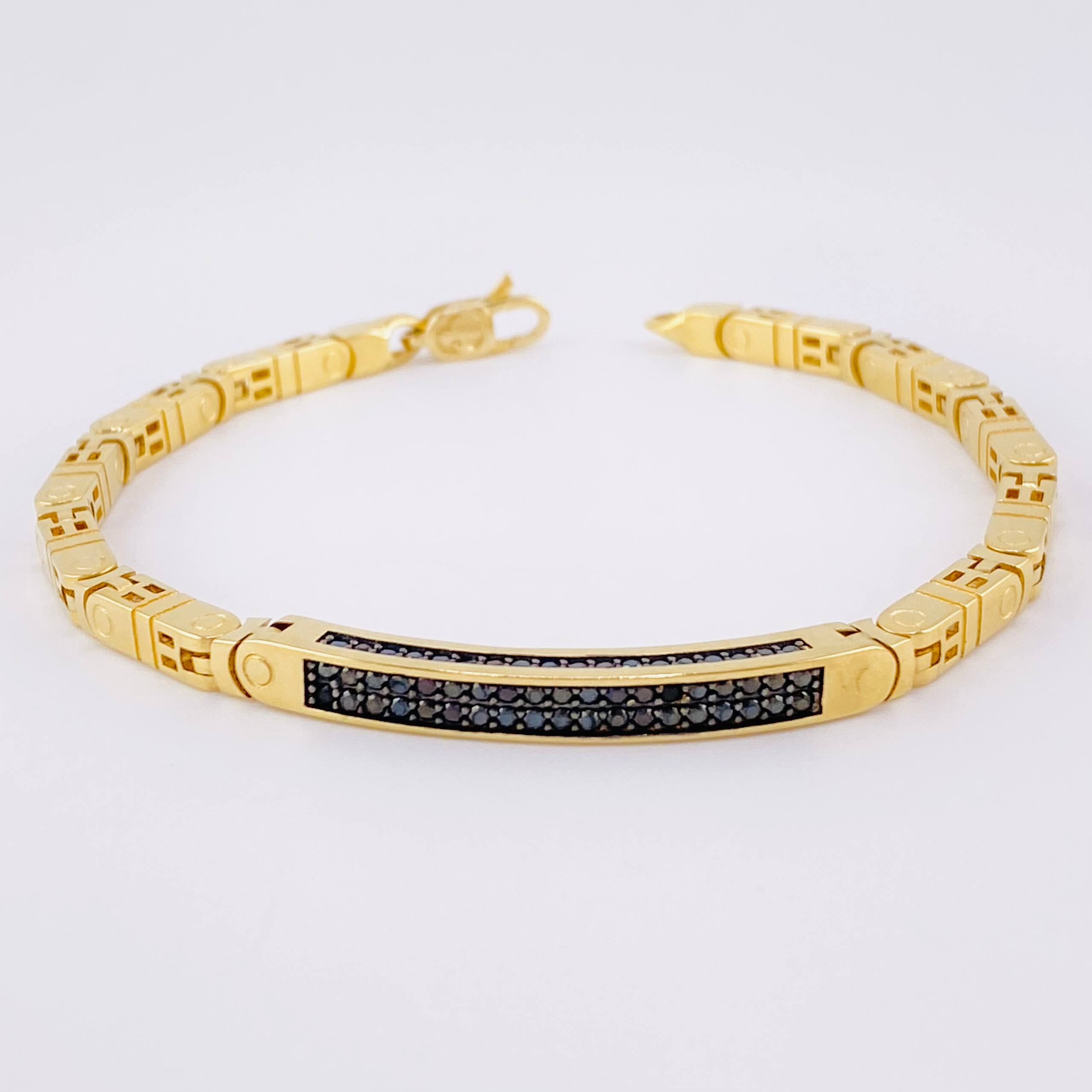 Pulso Curvo Tupido 16.9g / 8 1/4 in / 3.9mm Oro Amarillo 18K