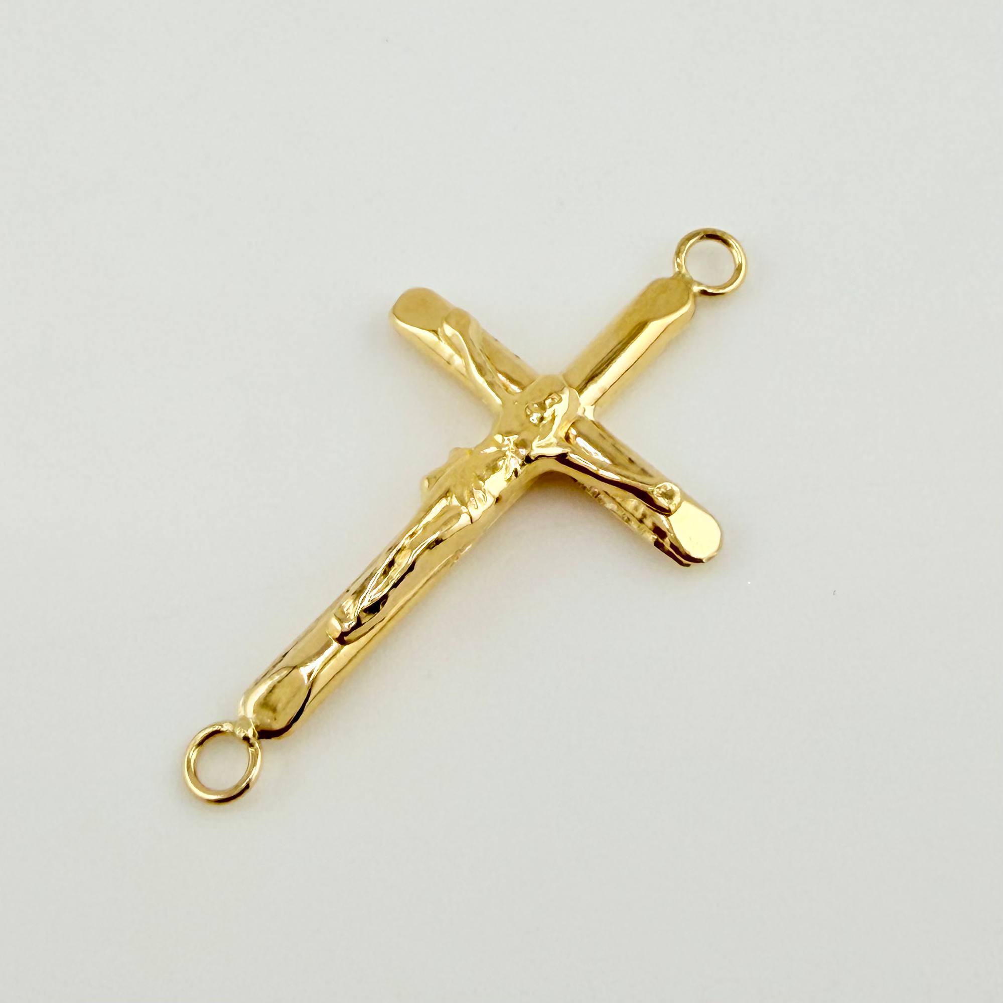 Herraje Cruz Cristo Puntas Planas 0.5gr / 1 in / Oro Amarillo 18K