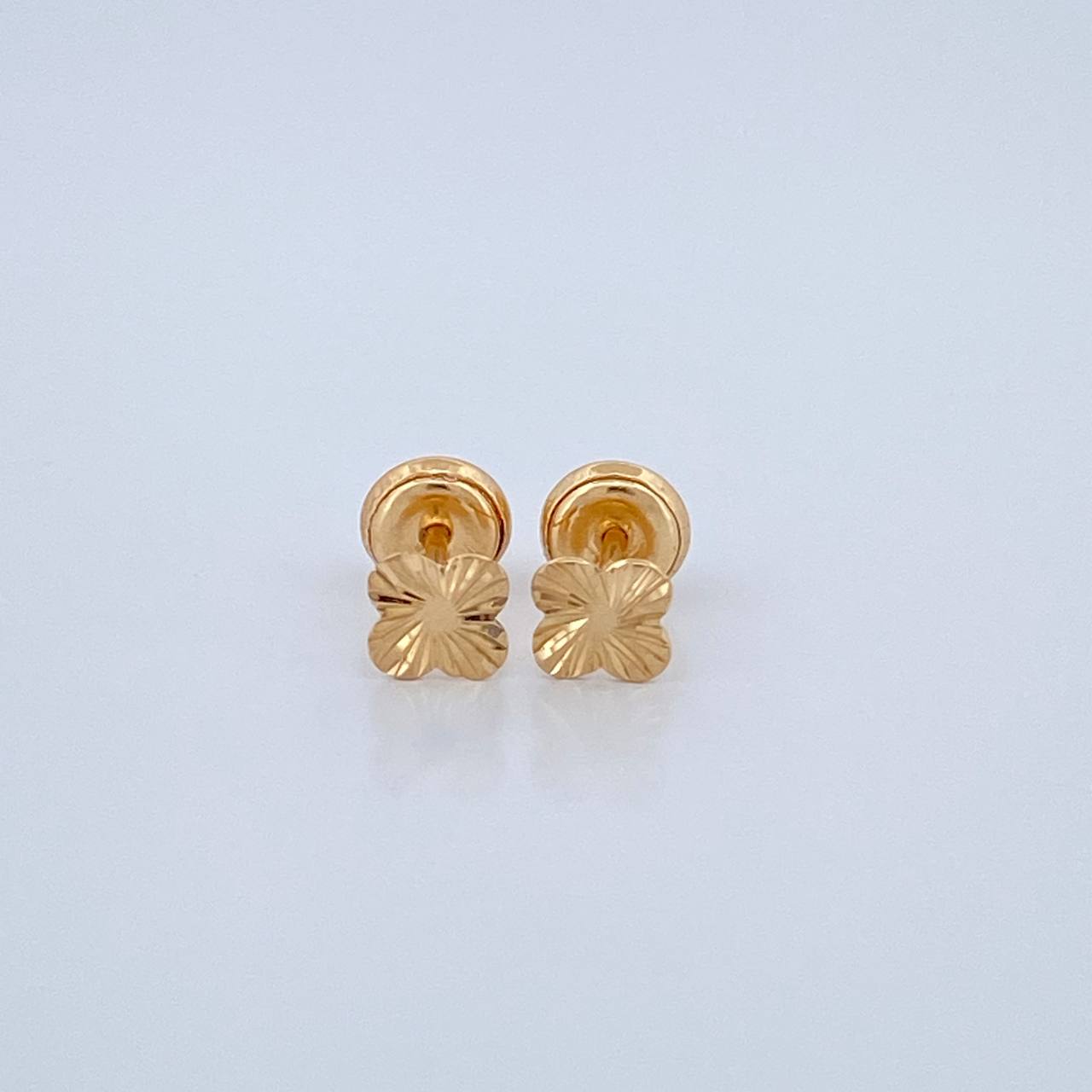 Topos Trebol 0.65gr / 4.7mm Oro Amarillo 18K %
