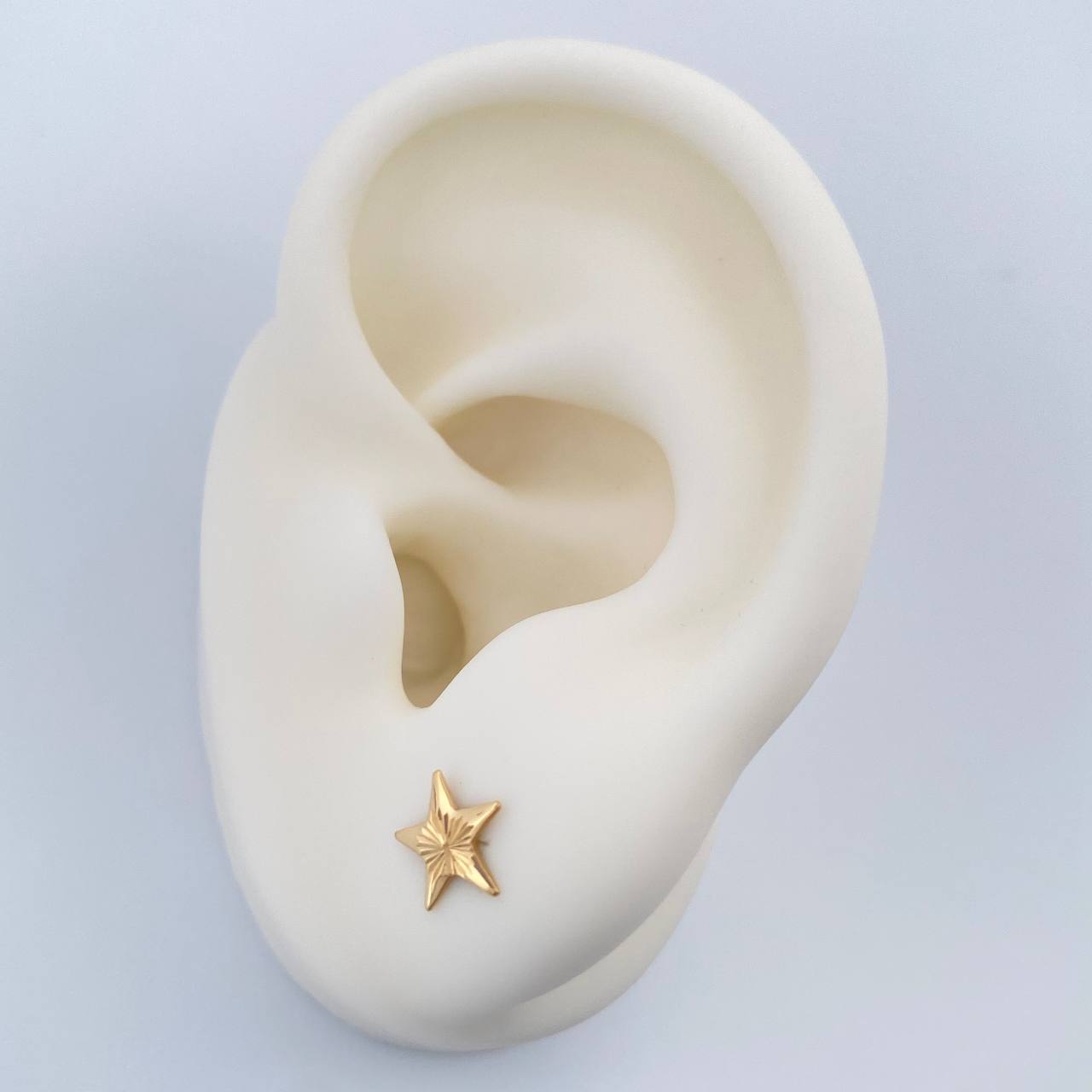Topos Estrella 0.65gr / 7.47mm Oro Amarillo 18K %