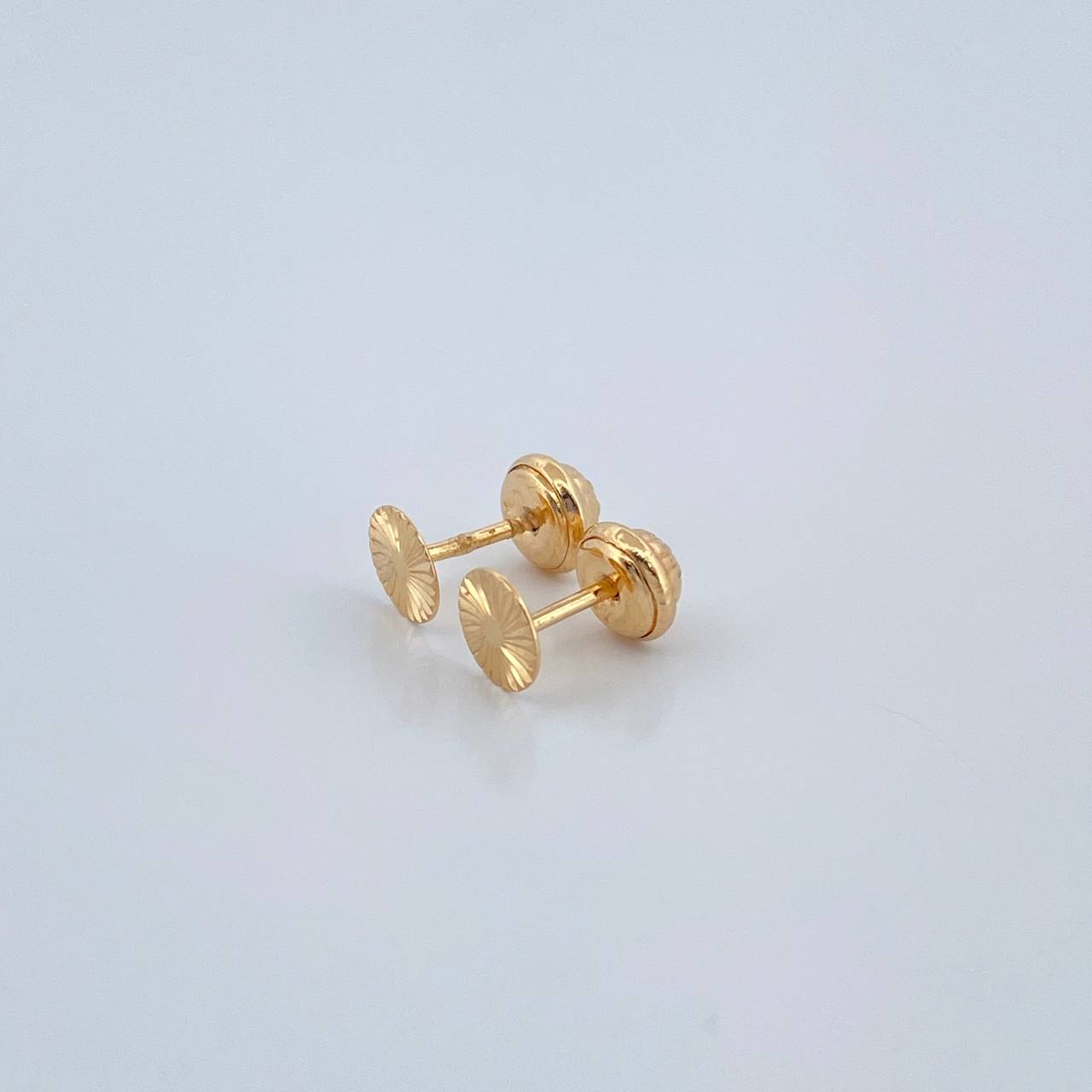 Topos Circulo 0.65gr / 5.27mm Oro Amarillo 18K %