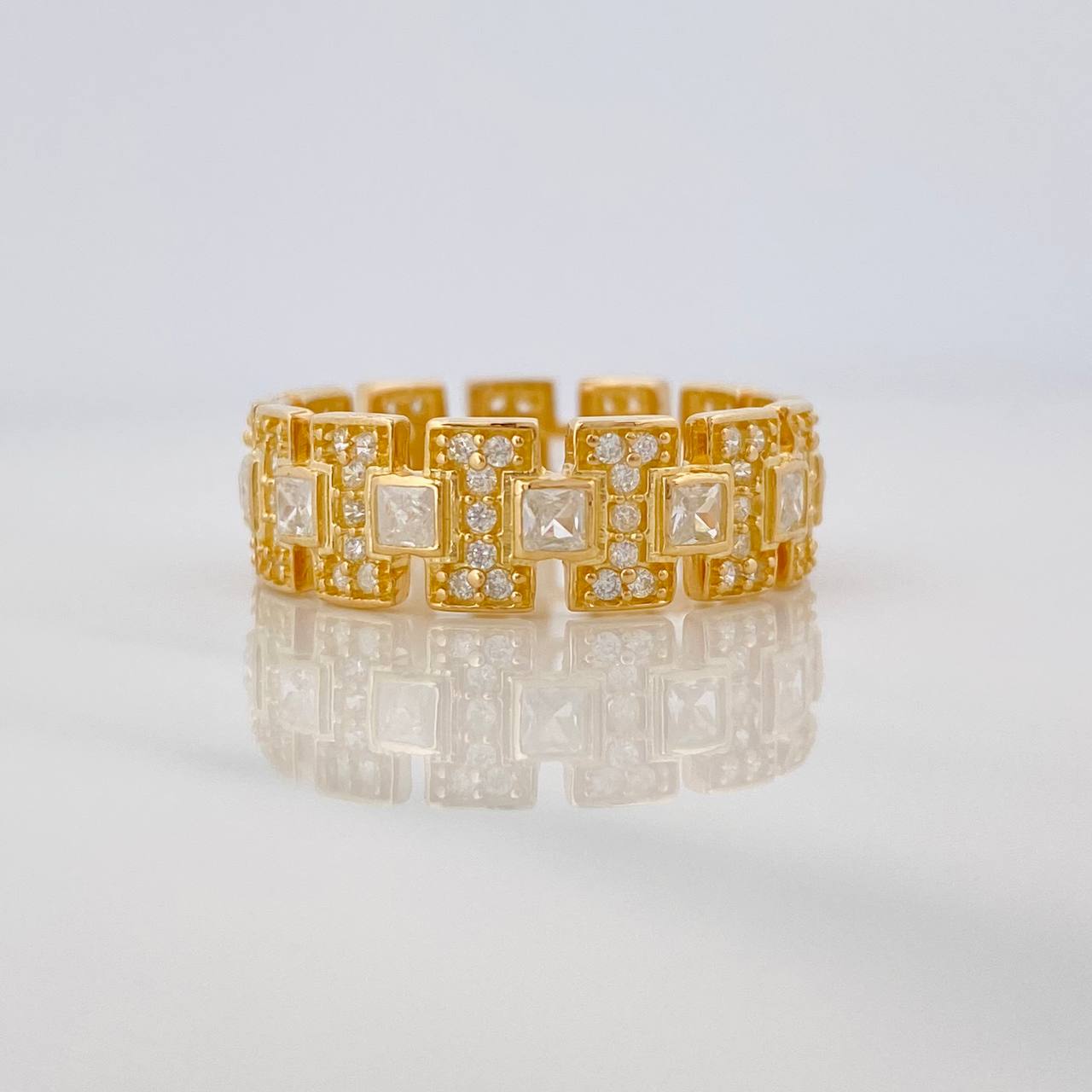 Anillo Glam 4.35gr / T7 1/2 / Oro Amarillo 18K $