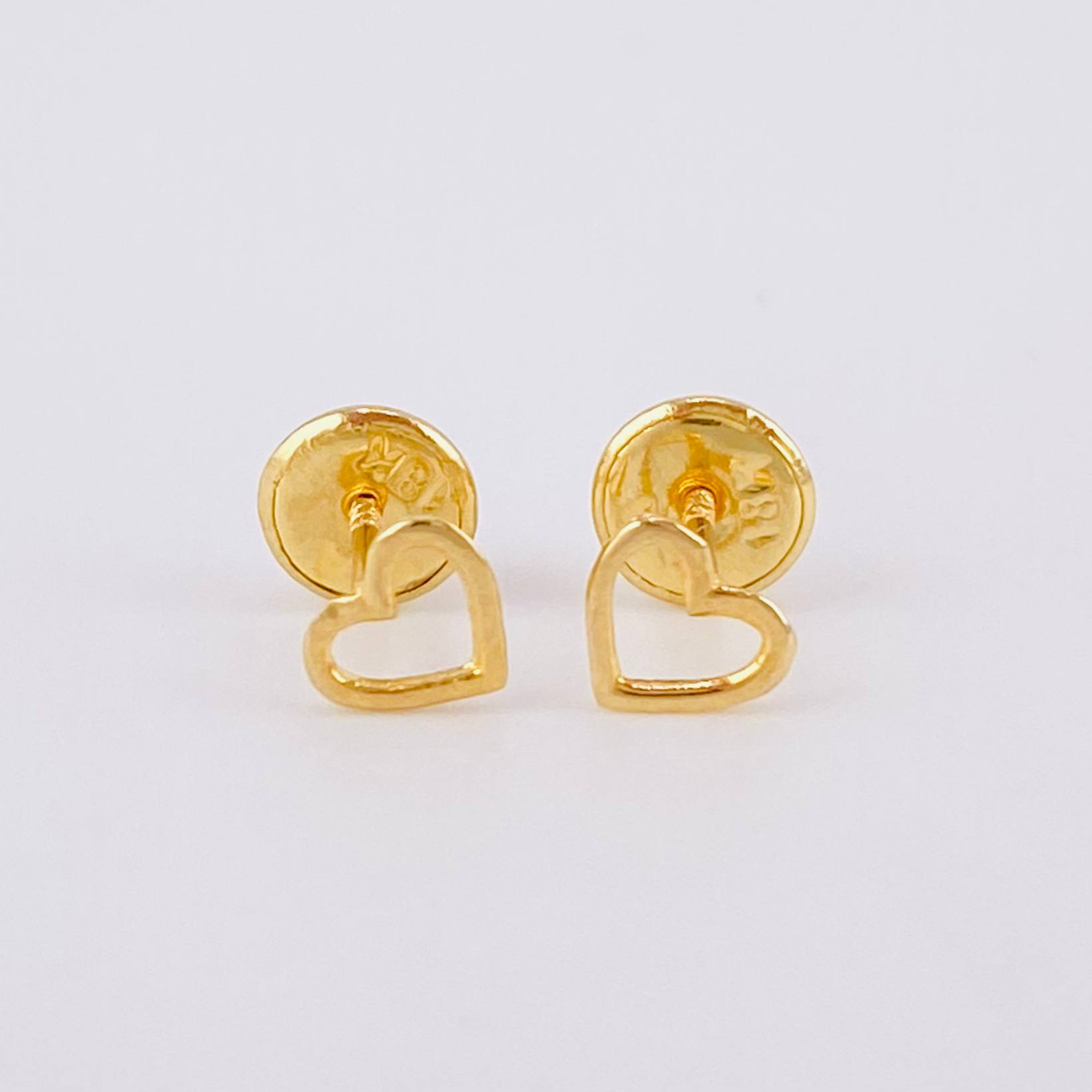 Topos Silueta Corazón 0.45g / in / 4.7mm Oro Amarillo 18K