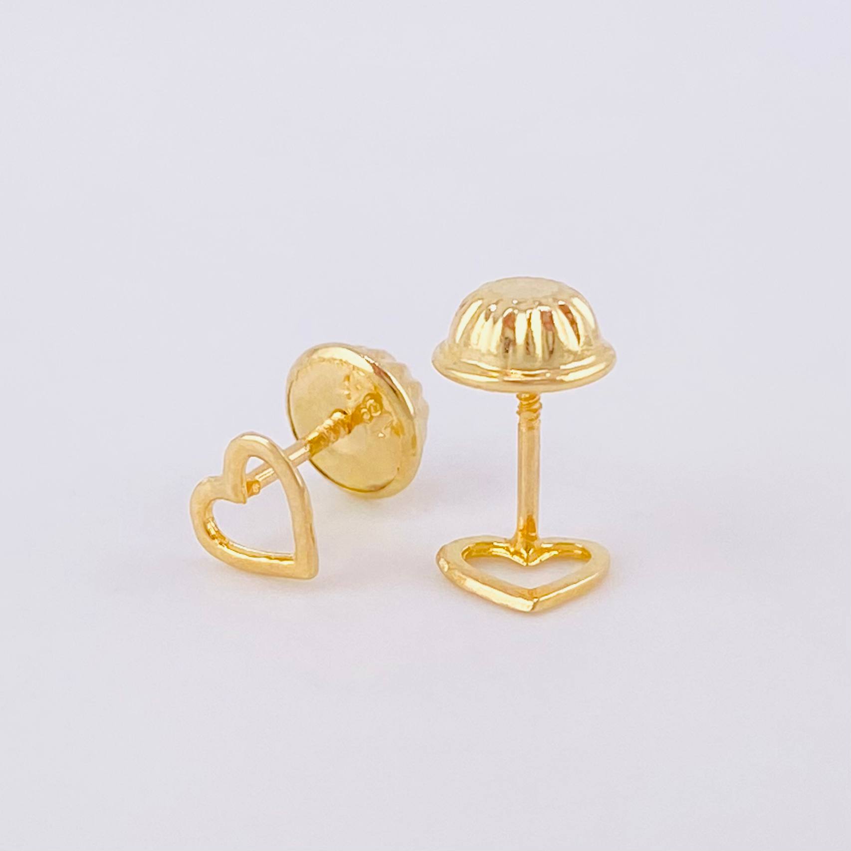 Topos Silueta Corazón 0.45g / in / 4.7mm Oro Amarillo 18K