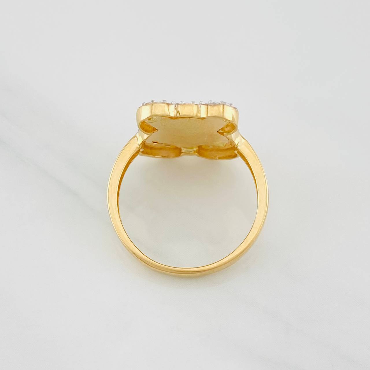 Anillo Oso Diamantado 3.55g / T6 3/4 Dos Oros Amarillo Blanco 18K