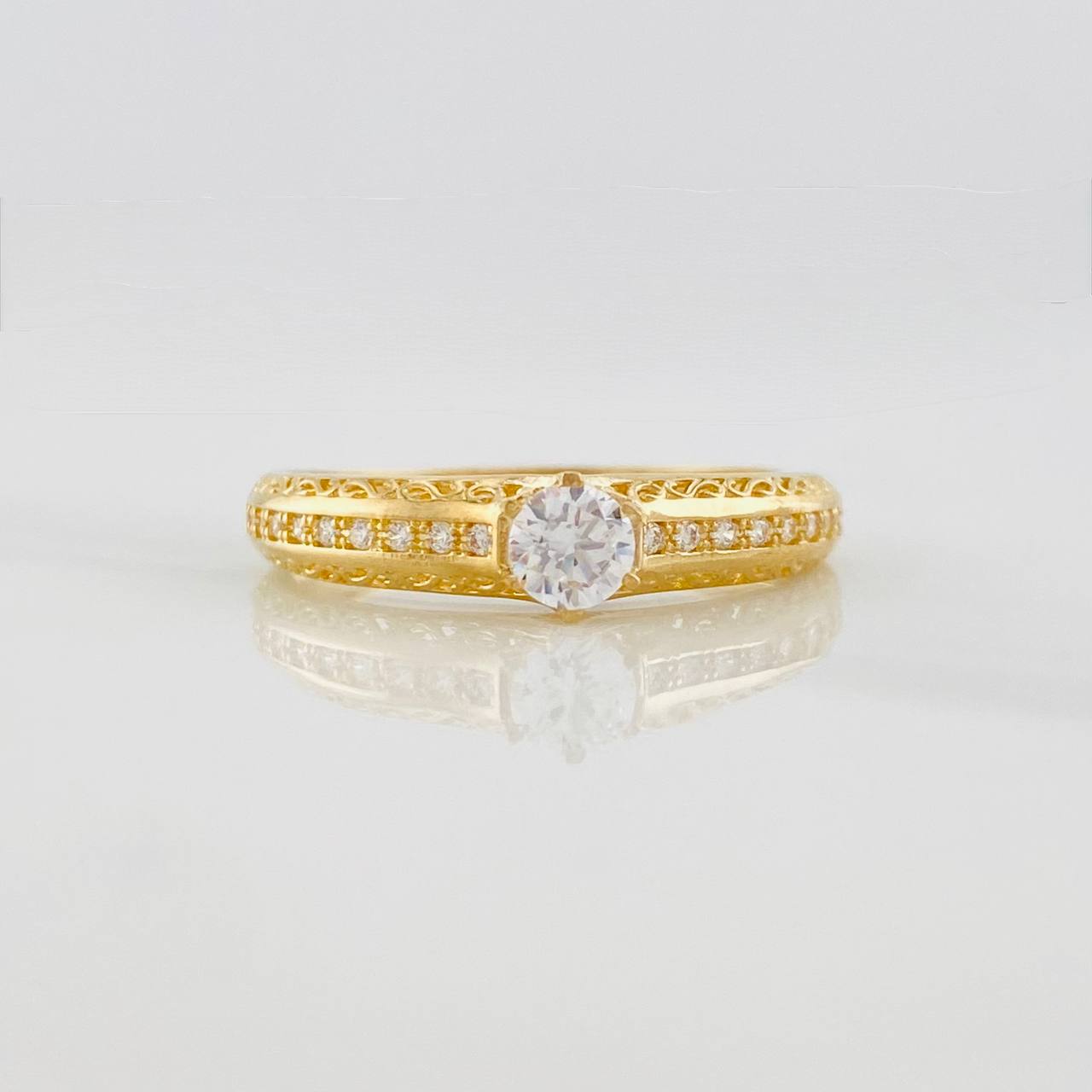 Anillo Churumbela Carril 2.05g / T7 3/4 Oro Amarillo 18K