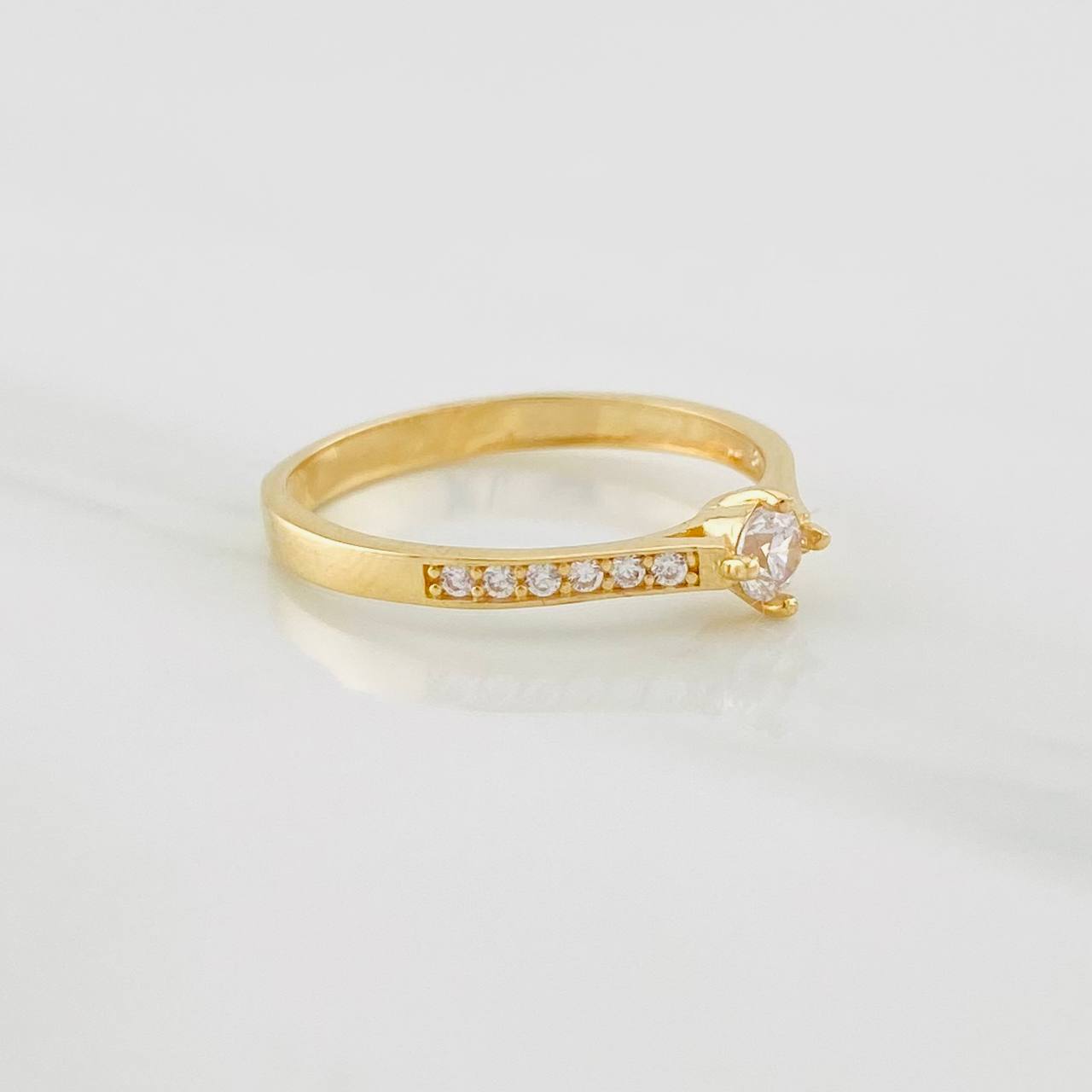 Anillo Solitario Churumbela 1.65g / T6 3/4 Oro Amarillo 18K