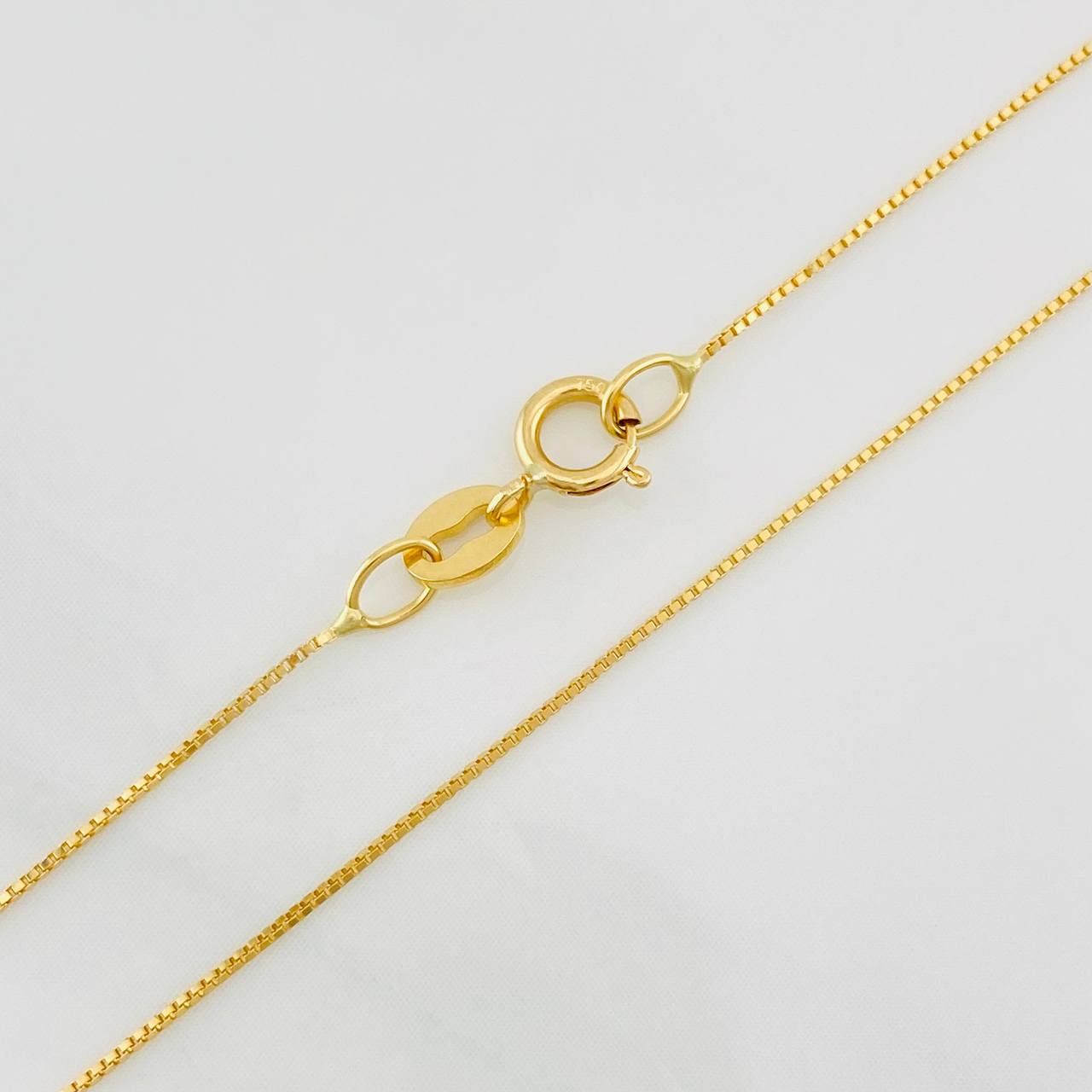 Venetian Chain 1.7g / 18 in / 0.64mm 18K Yellow Gold
