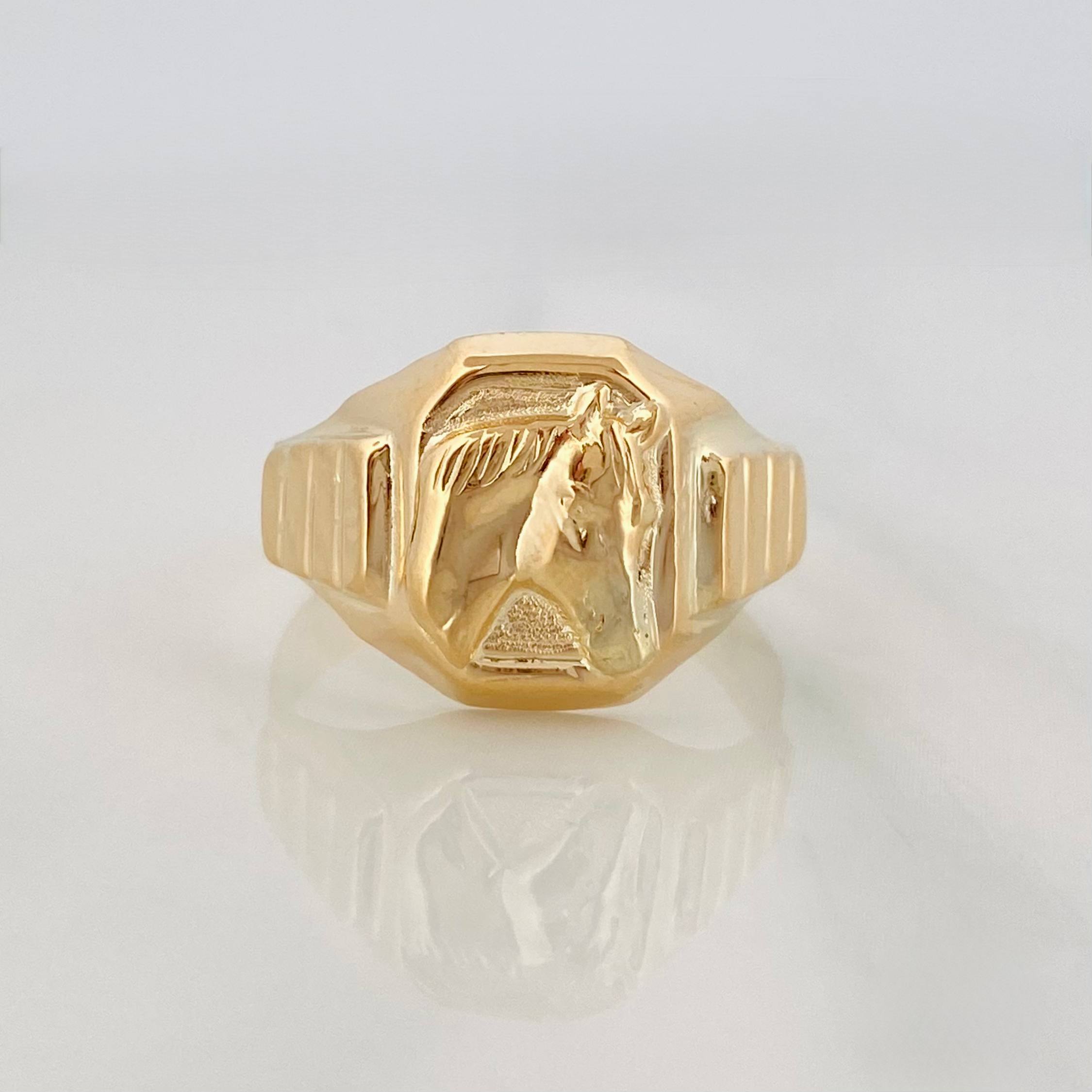 Anillo Sello Caballo 4.9 g / T12 Oro Amarillo 18K