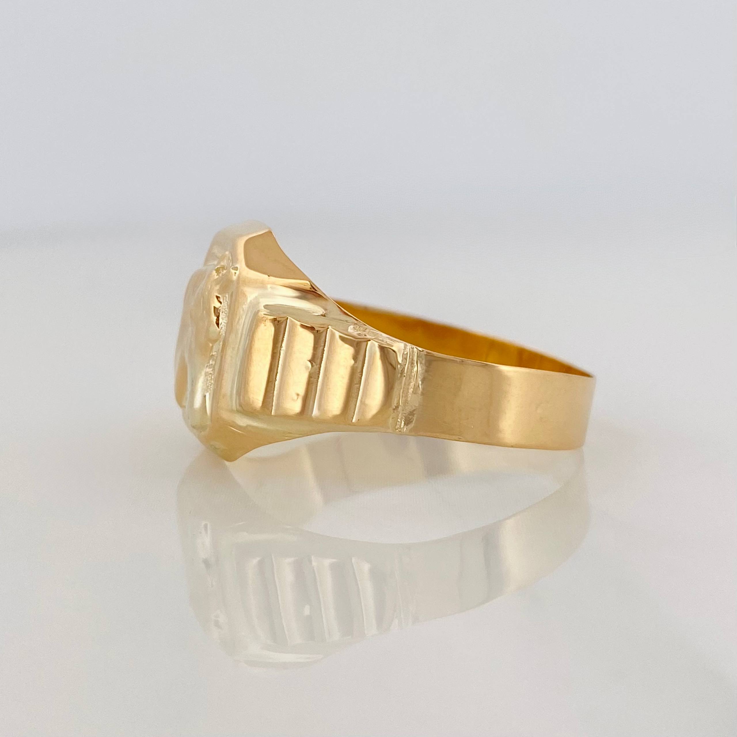Anillo Sello Caballo 4.9 g / T12 Oro Amarillo 18K