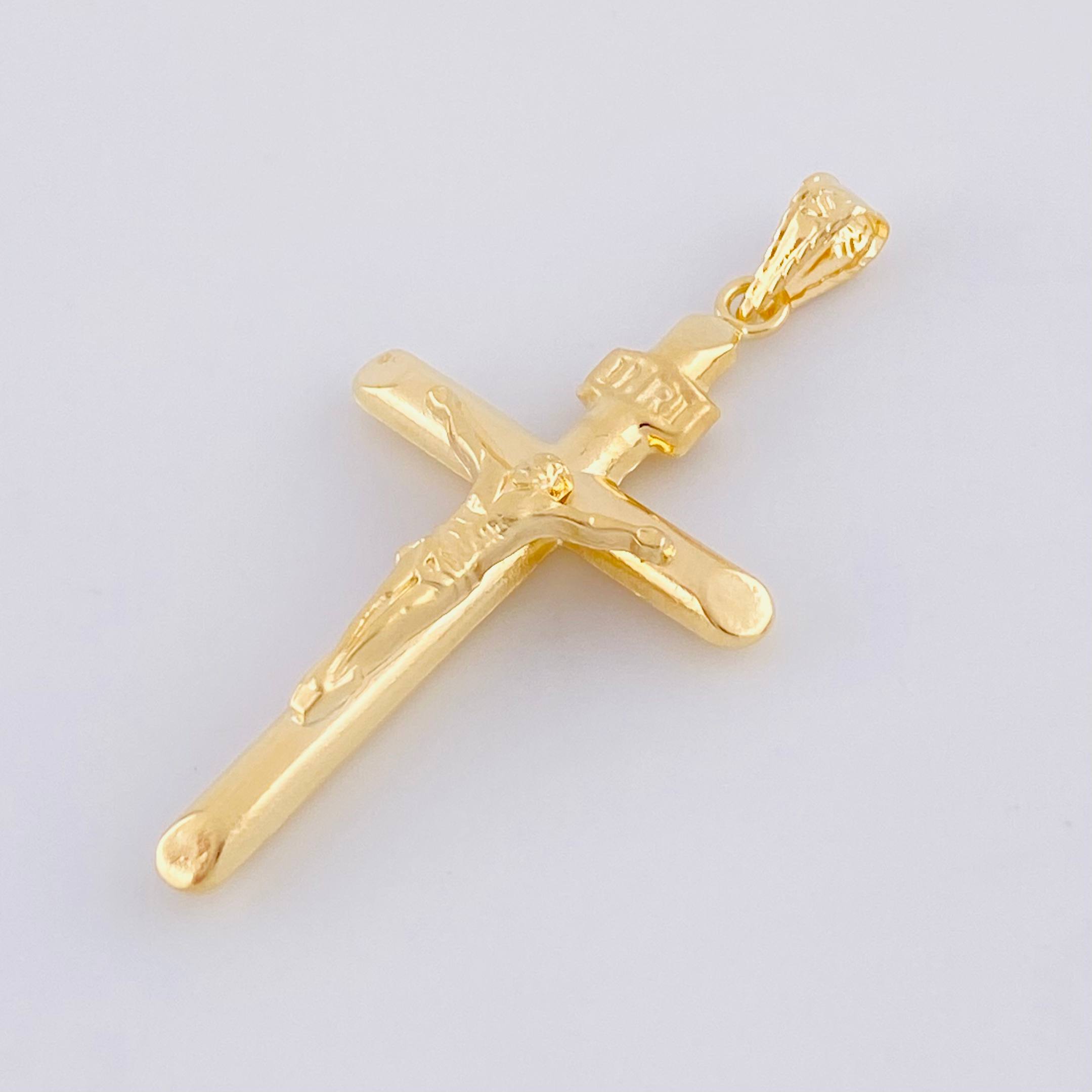Pendant Cross Christ Flat Tips Matte 1.95g / 1 3/4 in 18K Yellow Gold