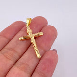 Pendant Cross Christ Flat Tips Matte 1.55g / 1 1/2 in Yellow Gold 18K