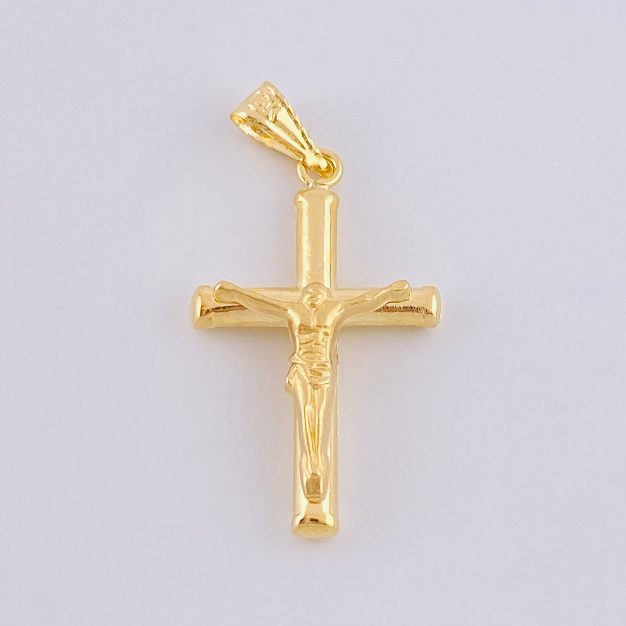 Dije Cruz Cristo Mate 1.35g / 1 1/2 in Oro Amarillo 18K