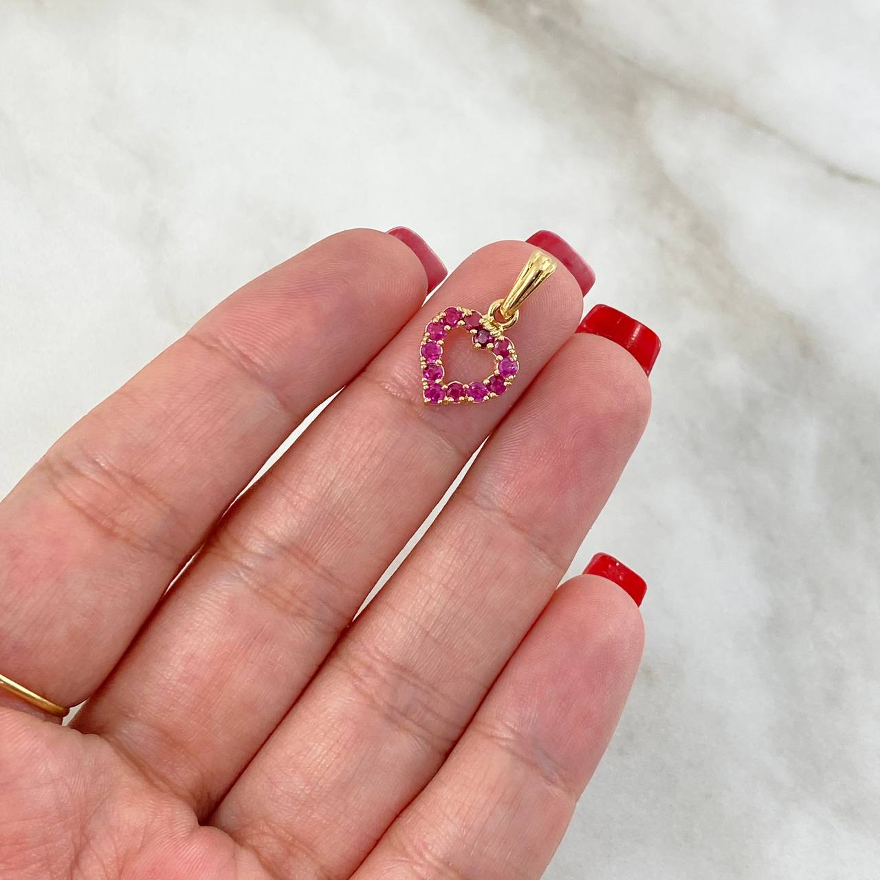 Pendant Heart 1.4gr / 1.8cm / Rubies 40pts Yellow Gold (Jewel) ©