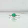 Solitaire Ring Flower Square 2.1gr / Size 8 / Emerald 49pts - White Diamonds 5pts White Gold (Jewelry) ©