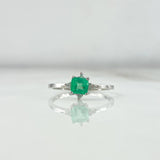 Solitaire Ring Flower Square 2.1gr / Size 8 / Emerald 49pts - White Diamonds 5pts White Gold (Jewelry) ©
