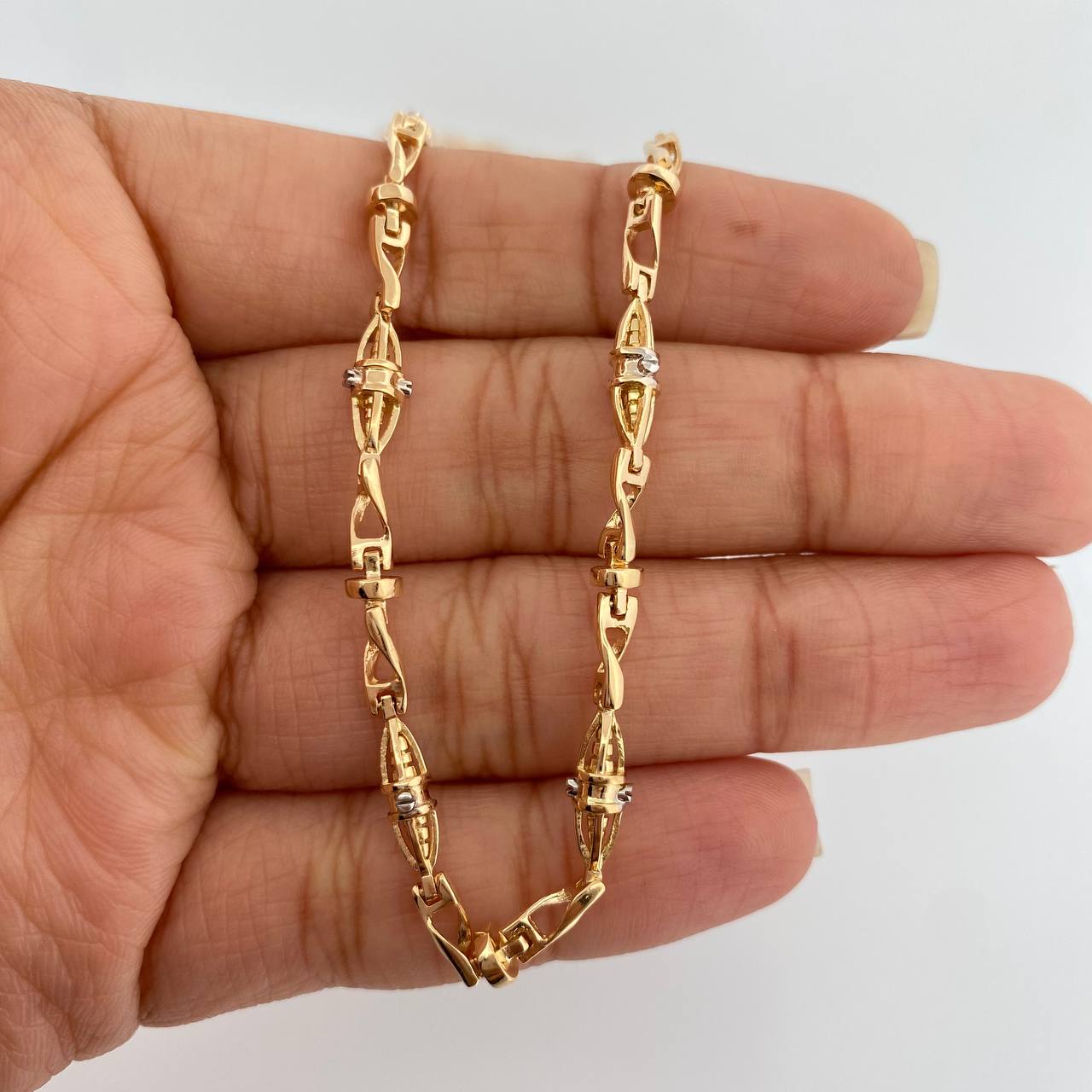 Cadena Dubai 30.65gr / 24 1/2 in / 3.9mm Dos Oros Amarillo Blanco 18K %