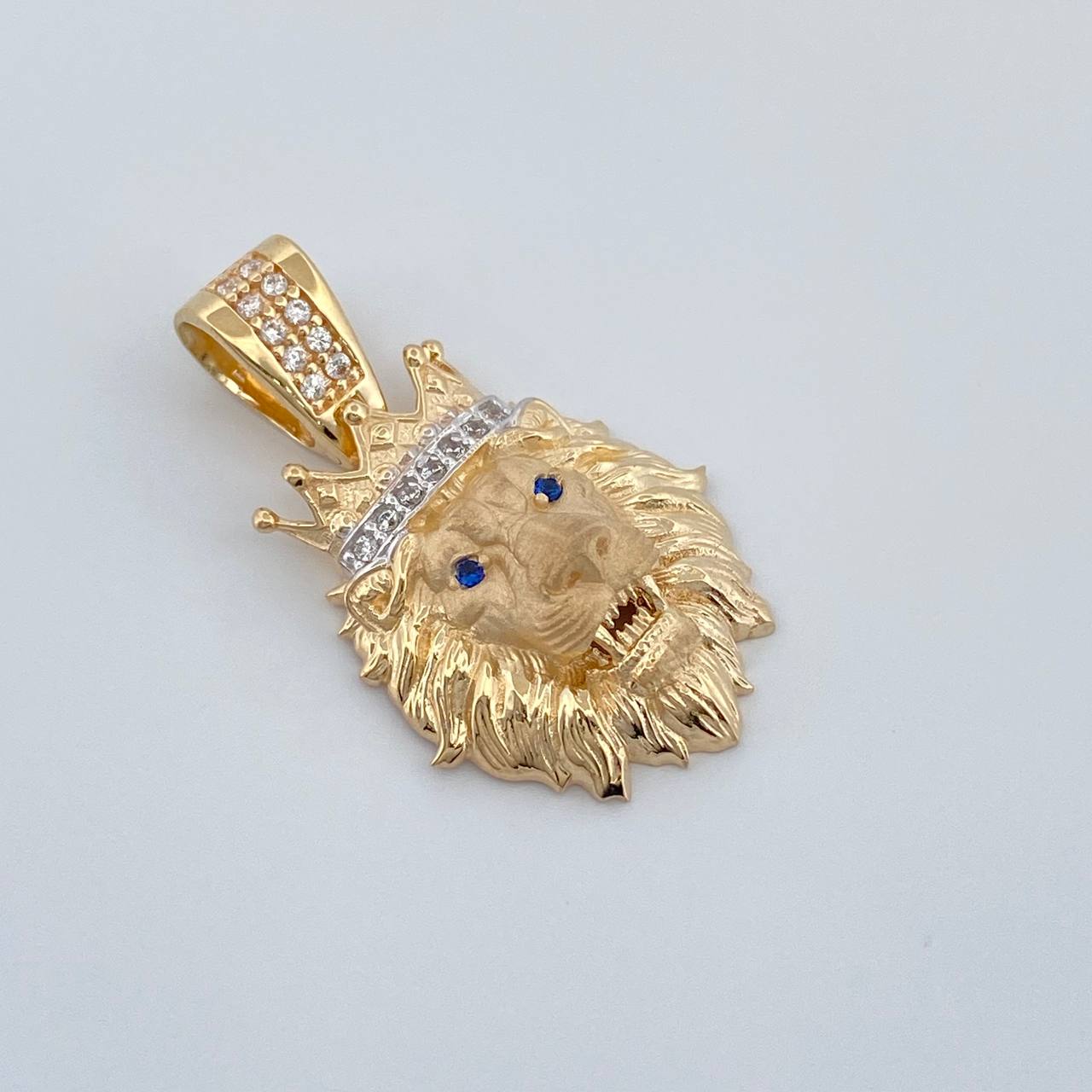 Dije Leon 3.5gr / 1 in / Dos Oros Amarillo Blanco 18K %