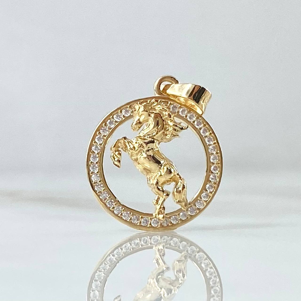 Pendant Horse Medal 1.75gr / 2.3cm (0.9in) / 18K Gold *