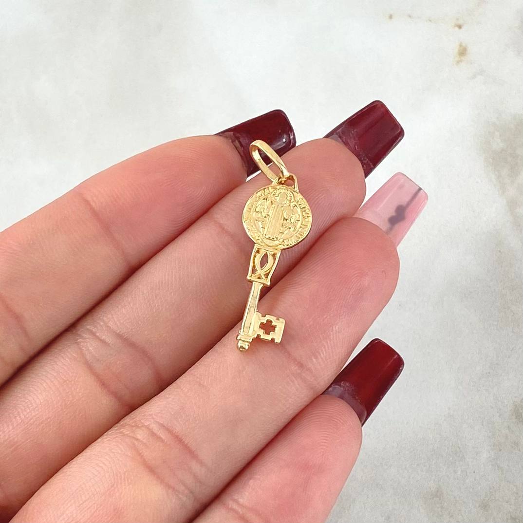 Dije Llave San Benito 1.45gr / 3cm / Oro 18K *
