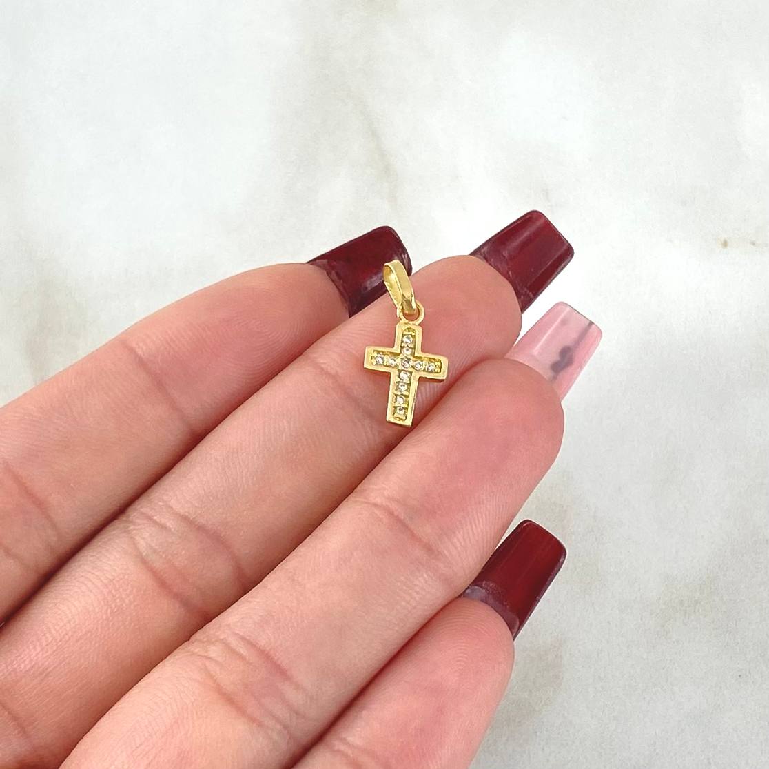 Pendant Cross 0.7gr / 1.6cm (0.6in) / 18K Gold *